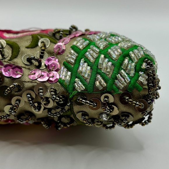 Aldo⎪Vintage Beaded Floral Satin Evening Bag - Picture 11 of 14